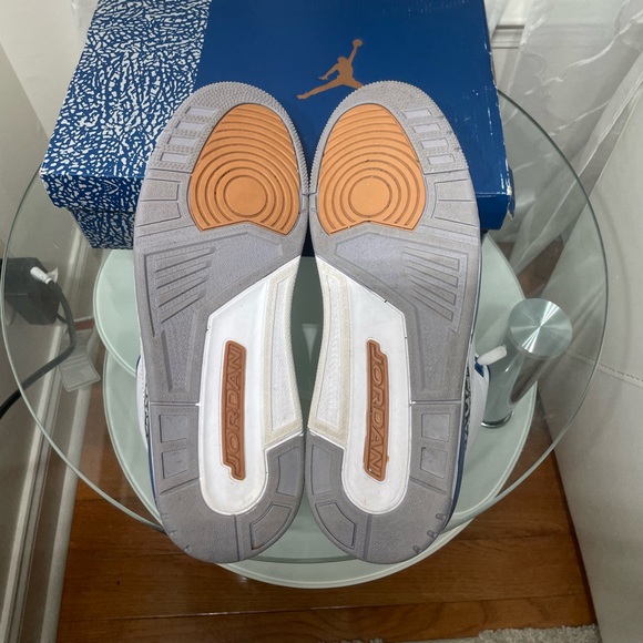 Size 11 - Jordan 3 Retro ‘Wizards’ - Picture 2 of 7
